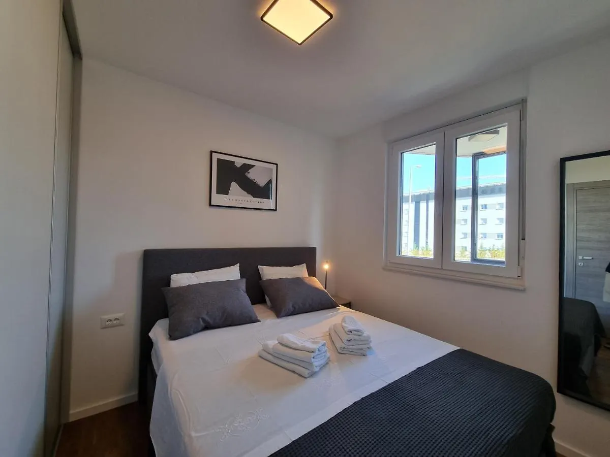 Luxury Apartment Domiel スプリト 0*,